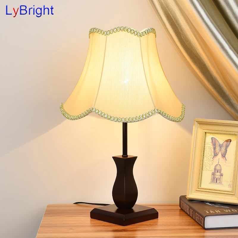 Ƽ  ̺  AC 90-260V ̺ Ž ũ  Ƽ Ŭ Ƹ޸ĭ Ÿ ̺ Ʈ/Vintage Wooden Table Lamp AC 90-260V Table Light Creative Classic American Style Tab
